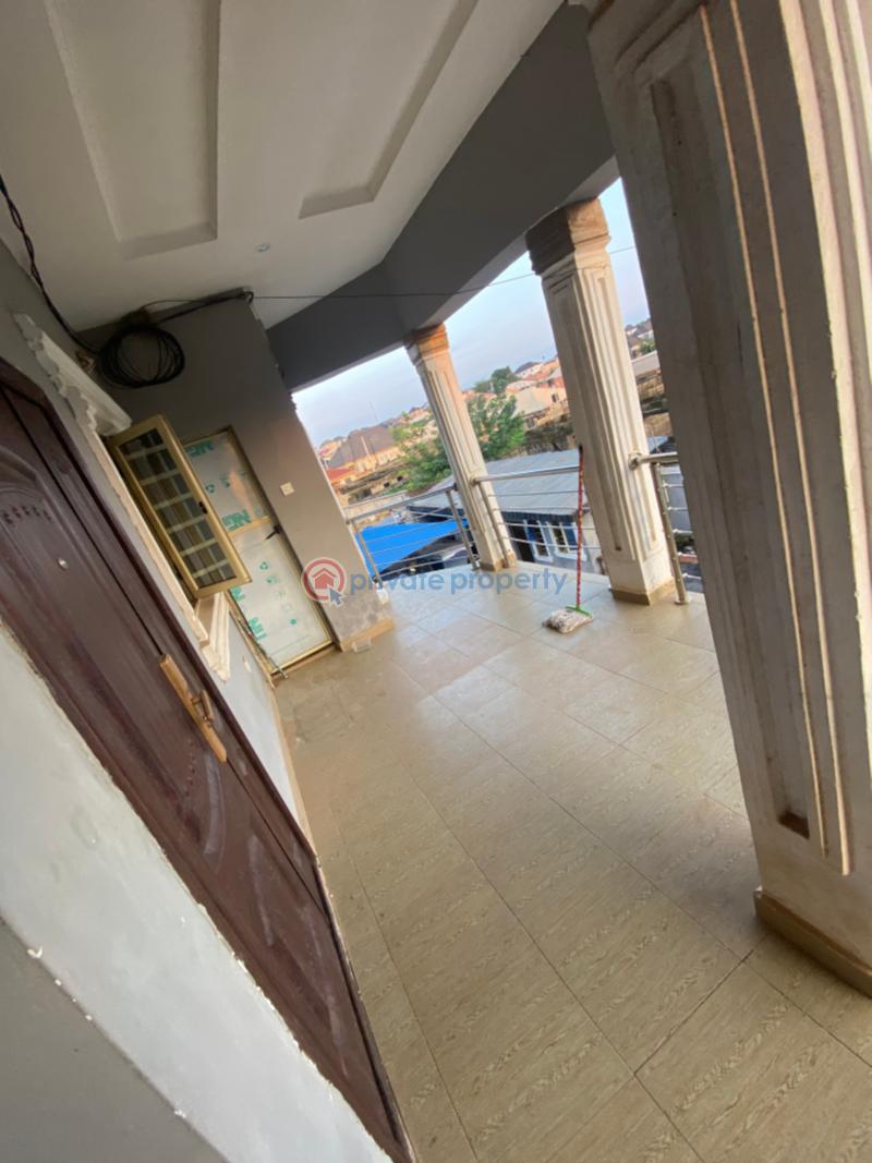 2 bedroom Block Of Flats For Rent Tolatos Akoto Elebu Akala Express Ibadan Oyo - 0