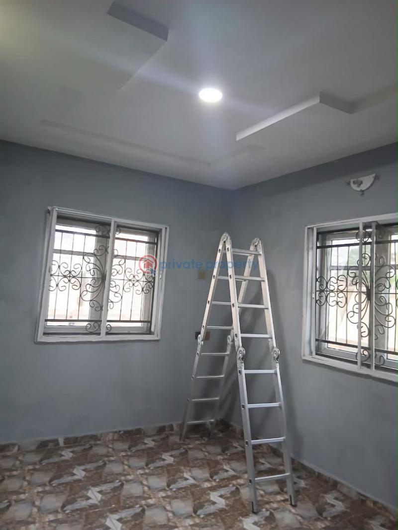 2 bedroom Block Of Flats For Rent Akoto Gate 3 Elebu Akala Express Ibadan Oyo - 2