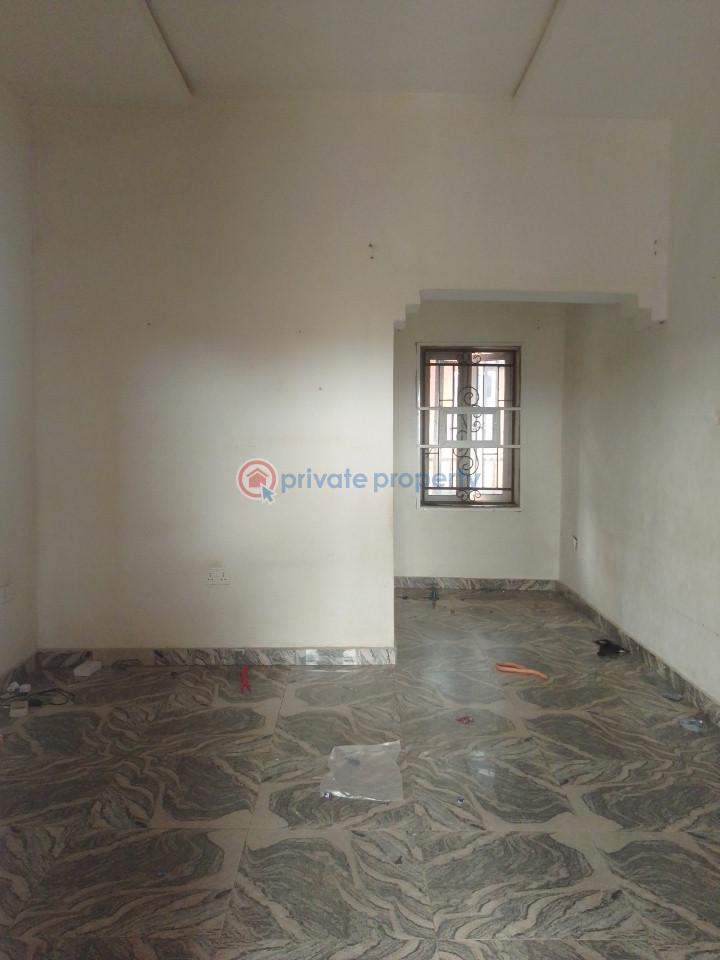 2 bedroom Bungalow For Rent *direct Brief* 2 Bedroom Flat With Modern Facilities,transformer Oloola, Asunle Tipper Garage, Akala Express, Ibadan Rent: 450k Akala Express Ibadan Oyo - 7