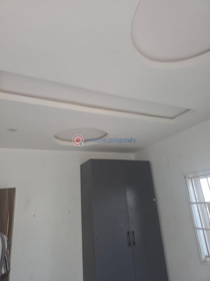 2 bedroom Block Of Flats For Rent Asunle Along Kasumu Road Akala Express Ibadan Oyo - 3