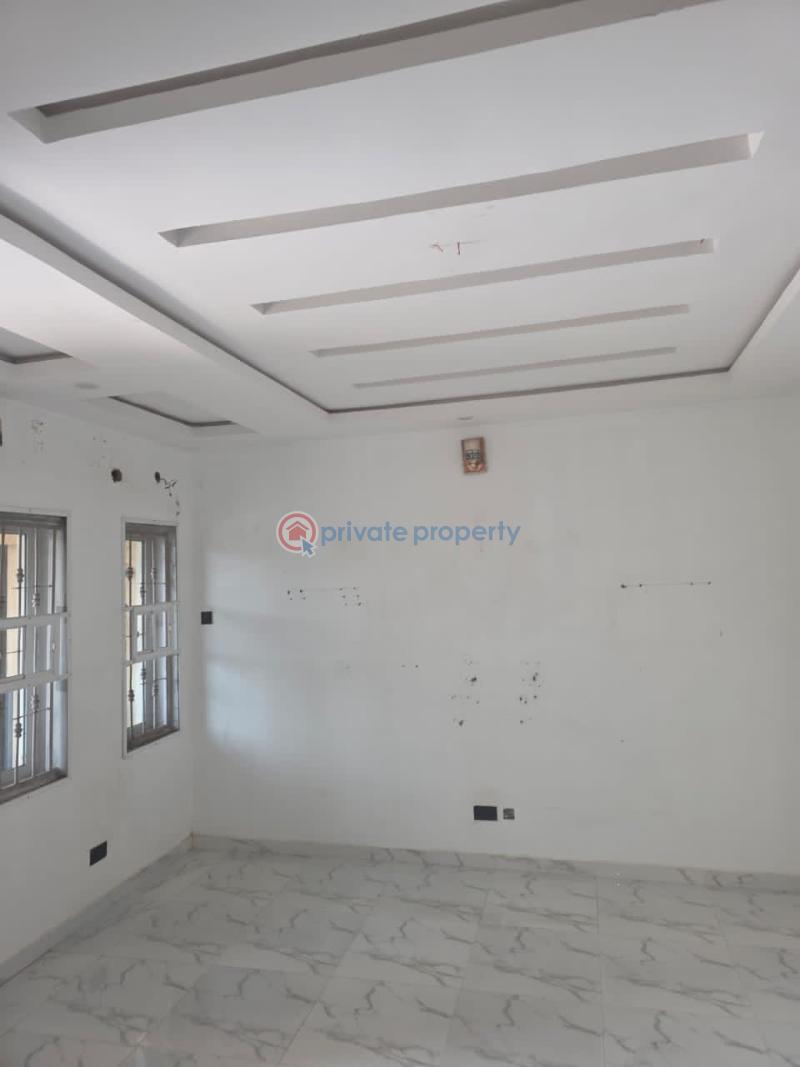 2 bedroom Block Of Flats For Rent Asunle Along Kasumu Road Akala Express Ibadan Oyo - 5