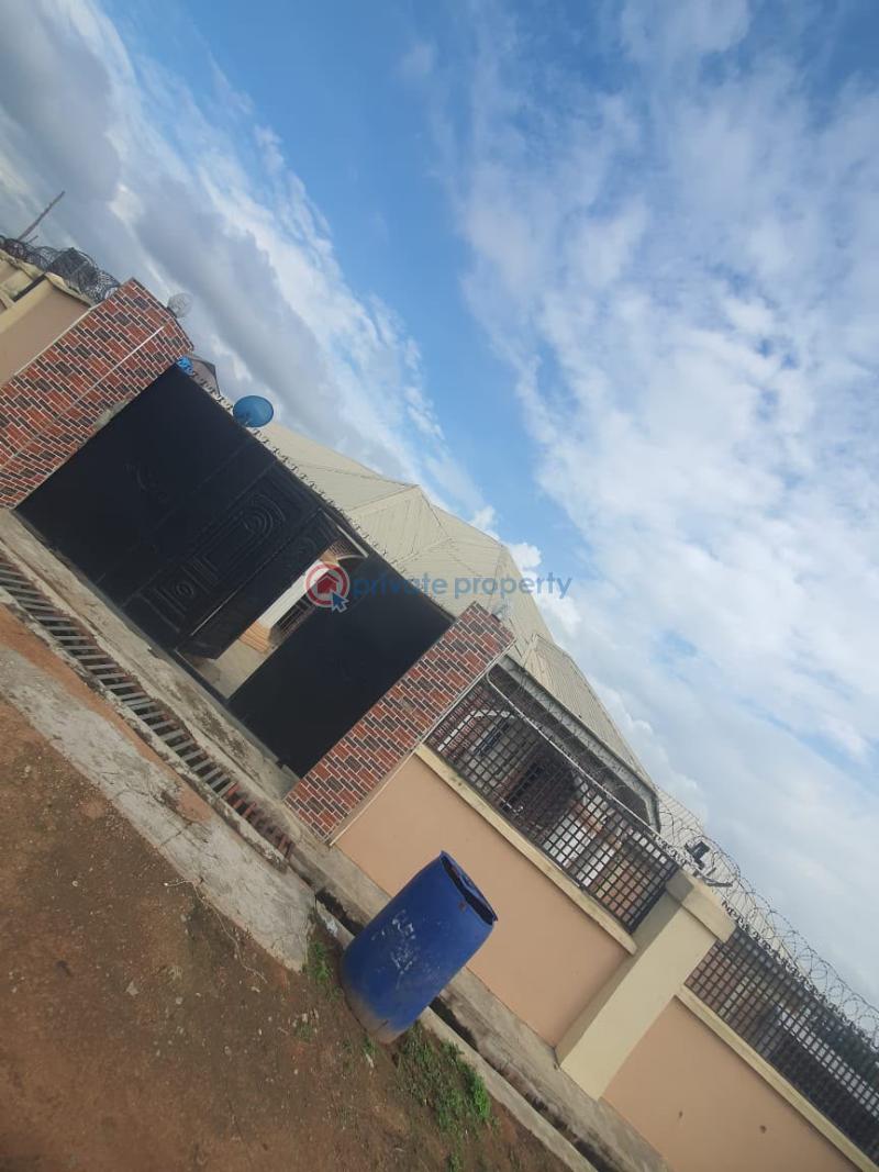 2 bedroom Block Of Flats For Rent Abela Amotekun Office Asunle Akala Express Ibadan Oyo - 2