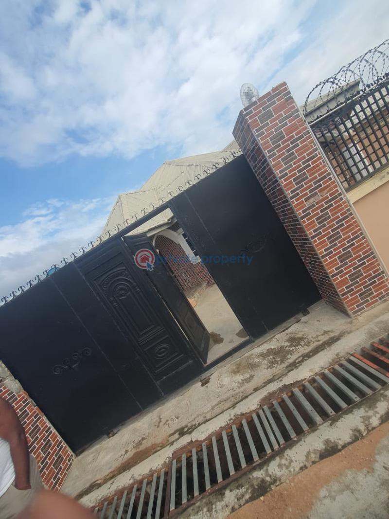 2 bedroom Block Of Flats For Rent Abela Amotekun Office Asunle Akala Express Ibadan Oyo - 1