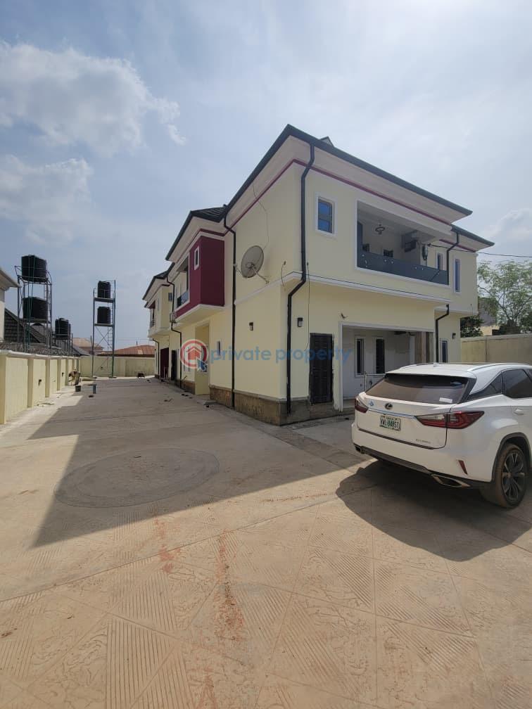 2 bedroom Block Of Flats For Rent Isokan, Akobo Ojurin. Akobo Ibadan Oyo