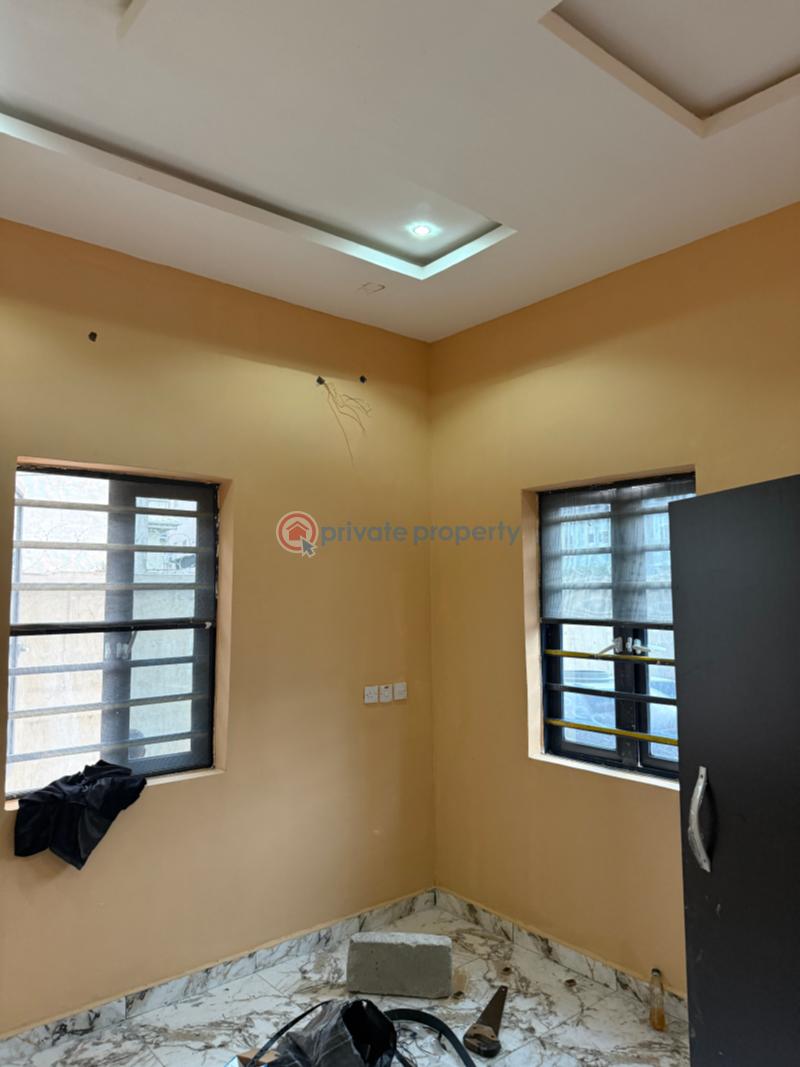 2 bedroom Block Of Flats For Rent Ago Palace Isolo Lagos - 8