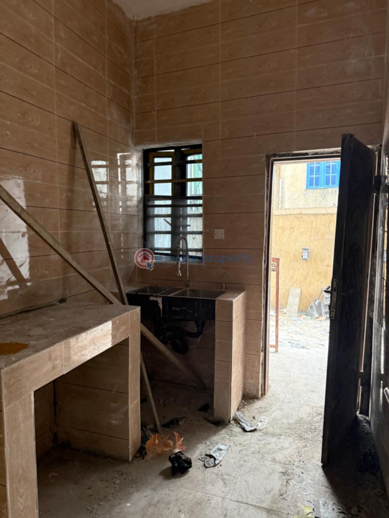 2 bedroom Block Of Flats For Rent Ago Palace Isolo Lagos - 12