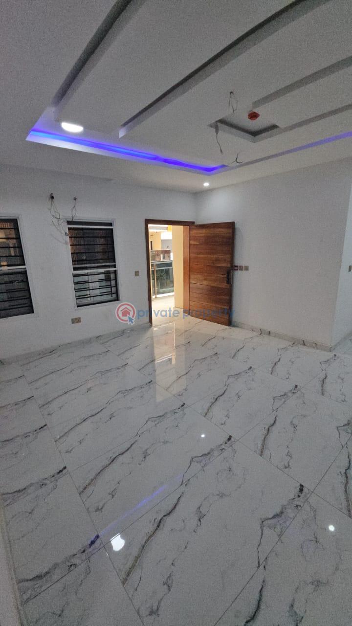 2 bedroom Block Of Flats For Sale Freedom Way Lekki Lekki Phase 1 Lagos - 9