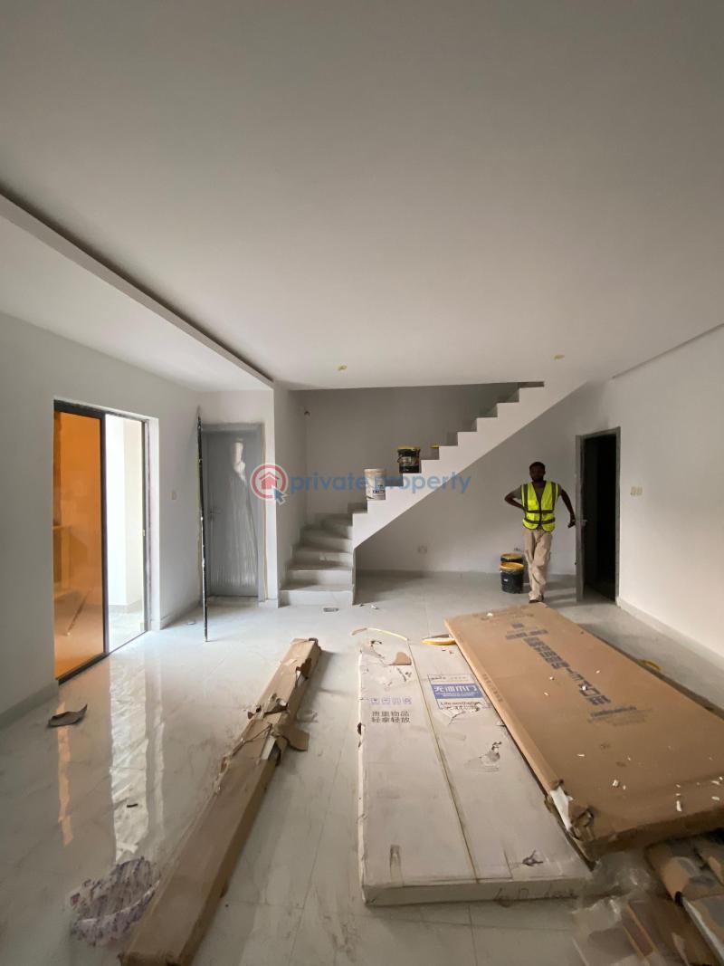 2 bedroom Maisonette For Sale Estate Lekki Phase 1 Lagos - 7