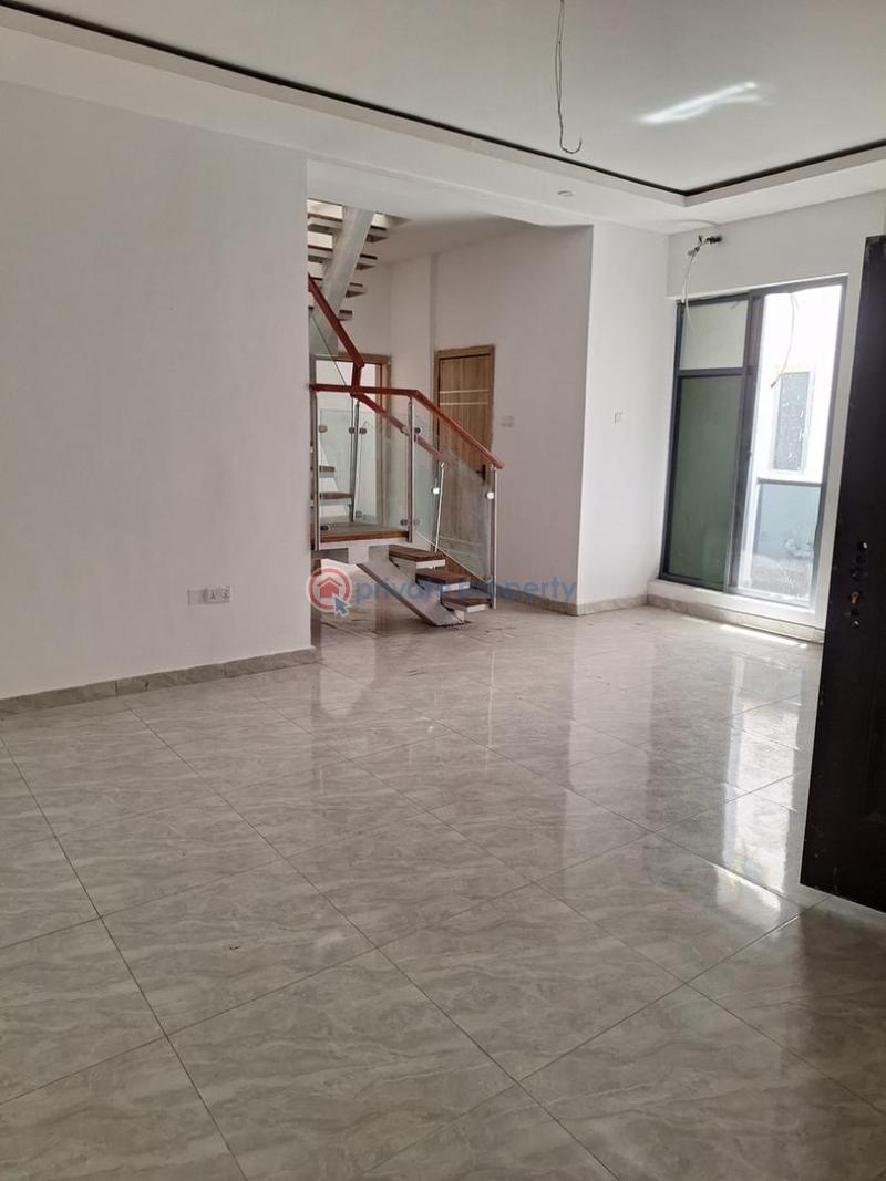 2 bedroom Maisonette For Sale Ologolo Lekki Lagos - 3