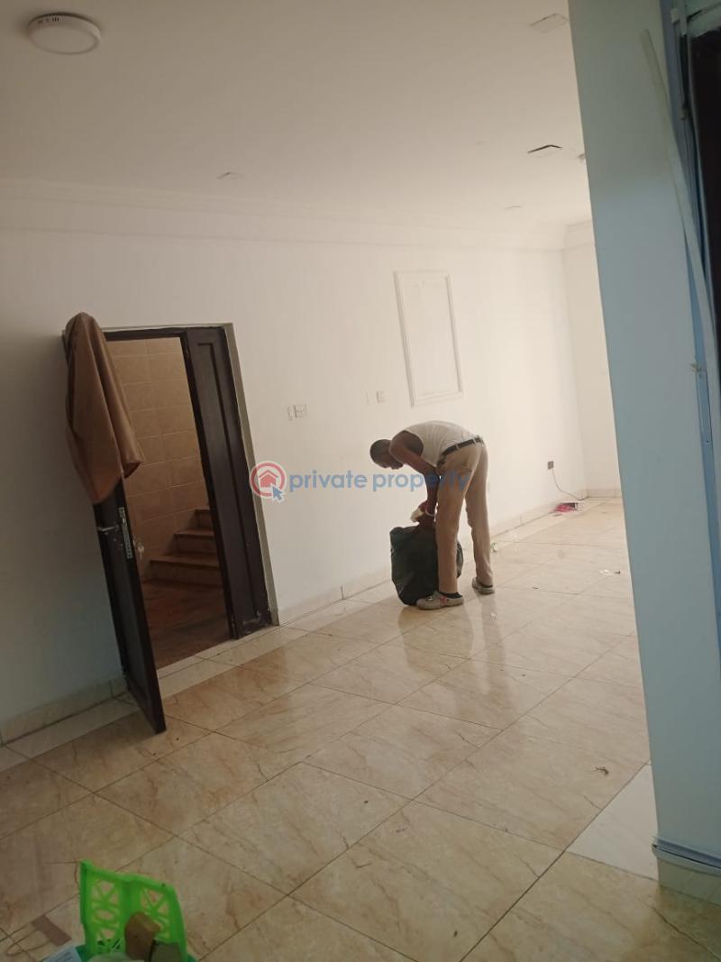 2 bedroom Flat & Apartment For Rent Osapa Lekki Lagos - 7