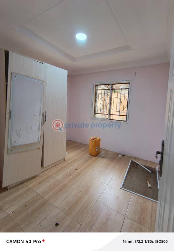 House For Rent At Alalubosa Gra Ibadan Oyo - 1