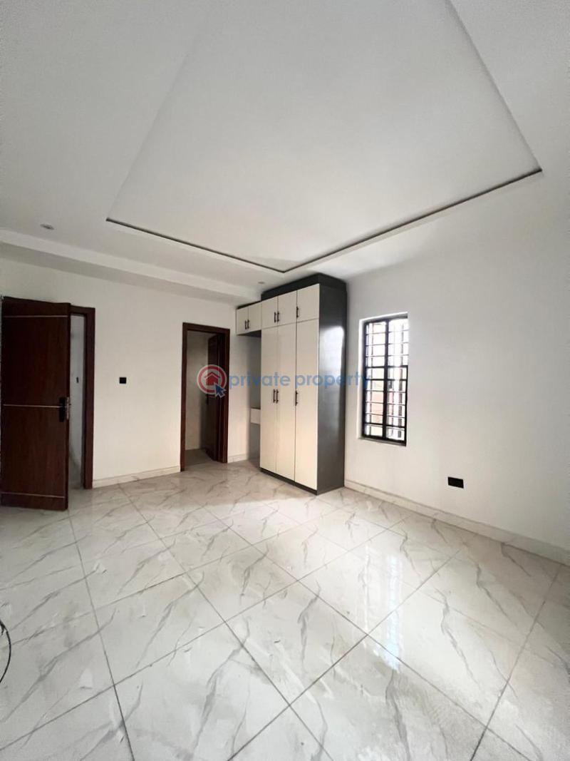 2 bedroom Block Of Flats For Sale Igbo Efon Lekki Lagos - 3