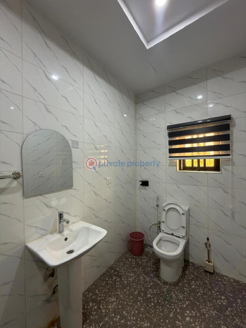 Flat & Apartment Short let Omolayo Akobo , Ibadan Ibadan Oyo - 5