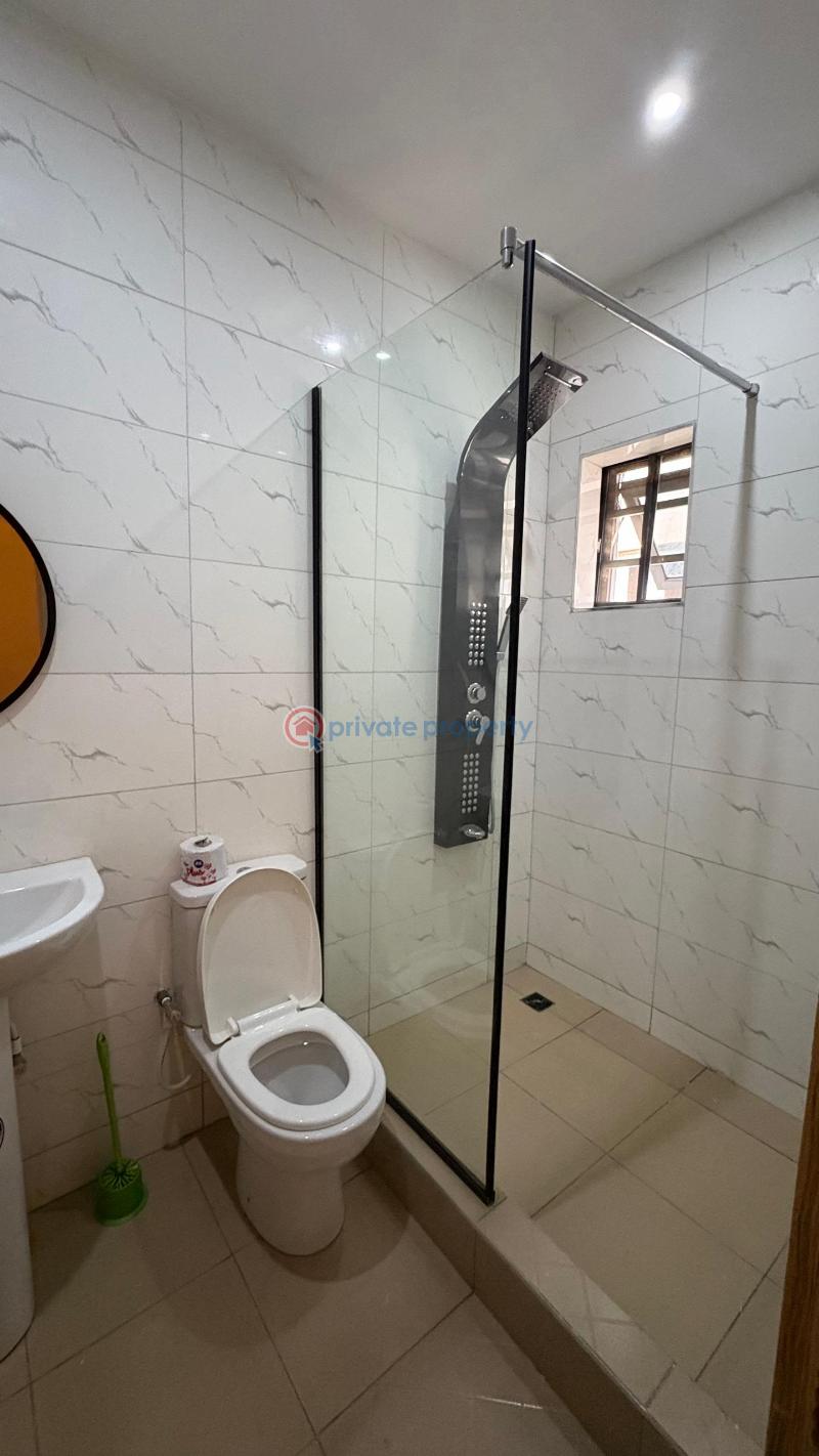 Flat & Apartment Short let Abayomi Estate Iworoad , Ibadan Ibadan Oyo - 11