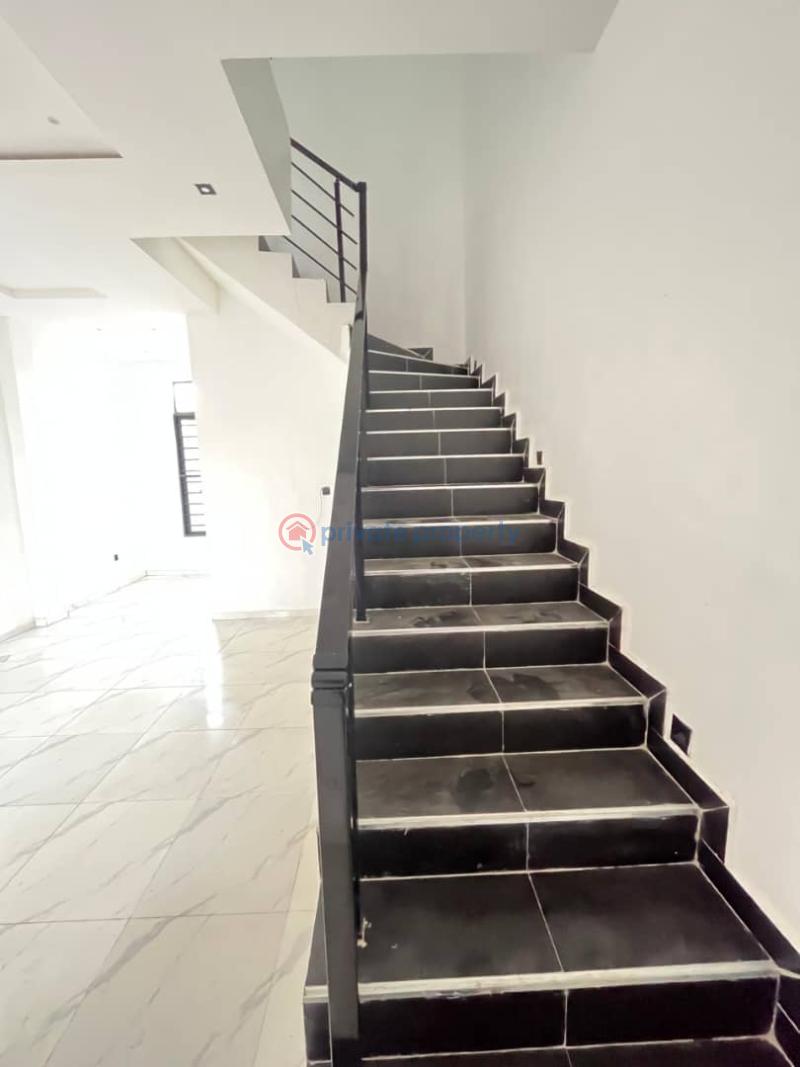 2bedroom terrace duplex - 8 2 bedroom Terraced Duplex For Sale Ajah Lagos - 8