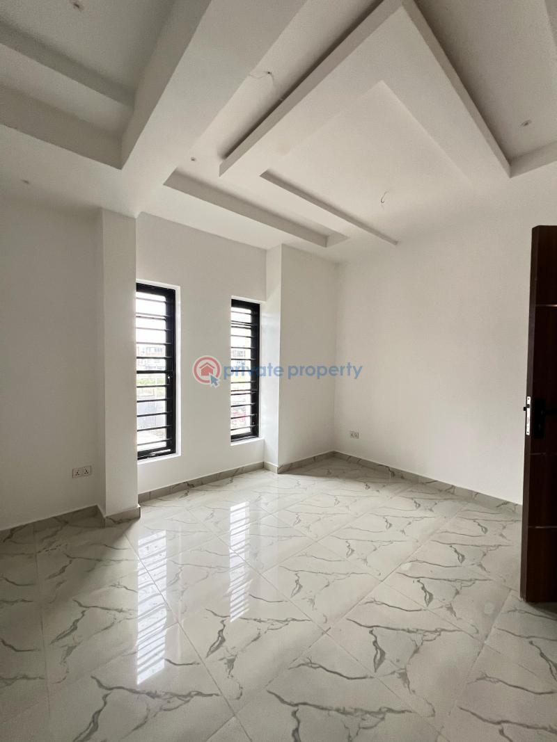 2 bedroom Block Of Flats For Rent Ikate Elegushi Lekki Lagos - 1