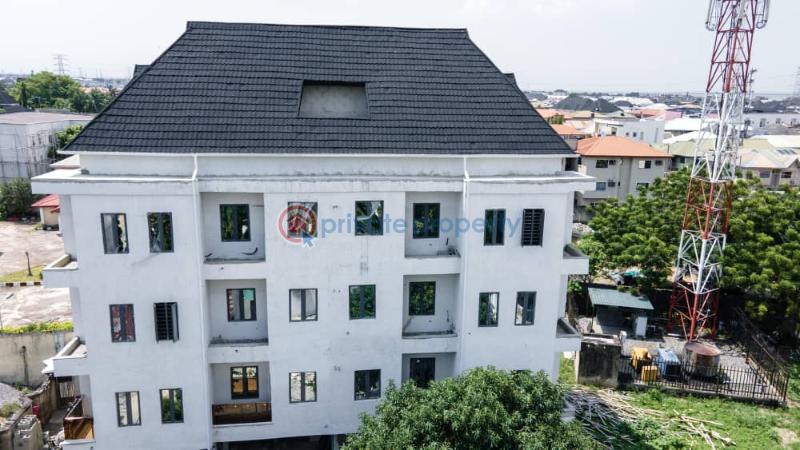 2 bedroom Block Of Flats For Sale Ivana Court Estate Thomas Estate Ajah Lagos - 2