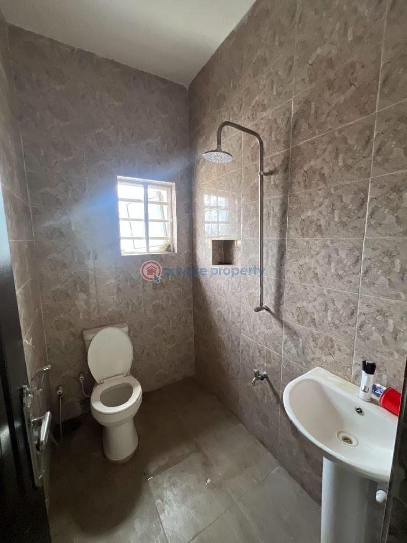 2 bedroom Block Of Flats For Rent Fabiyi Estate Bamidele Johnson Street, New Bodija Estate Bodija Ibadan Oyo - 6