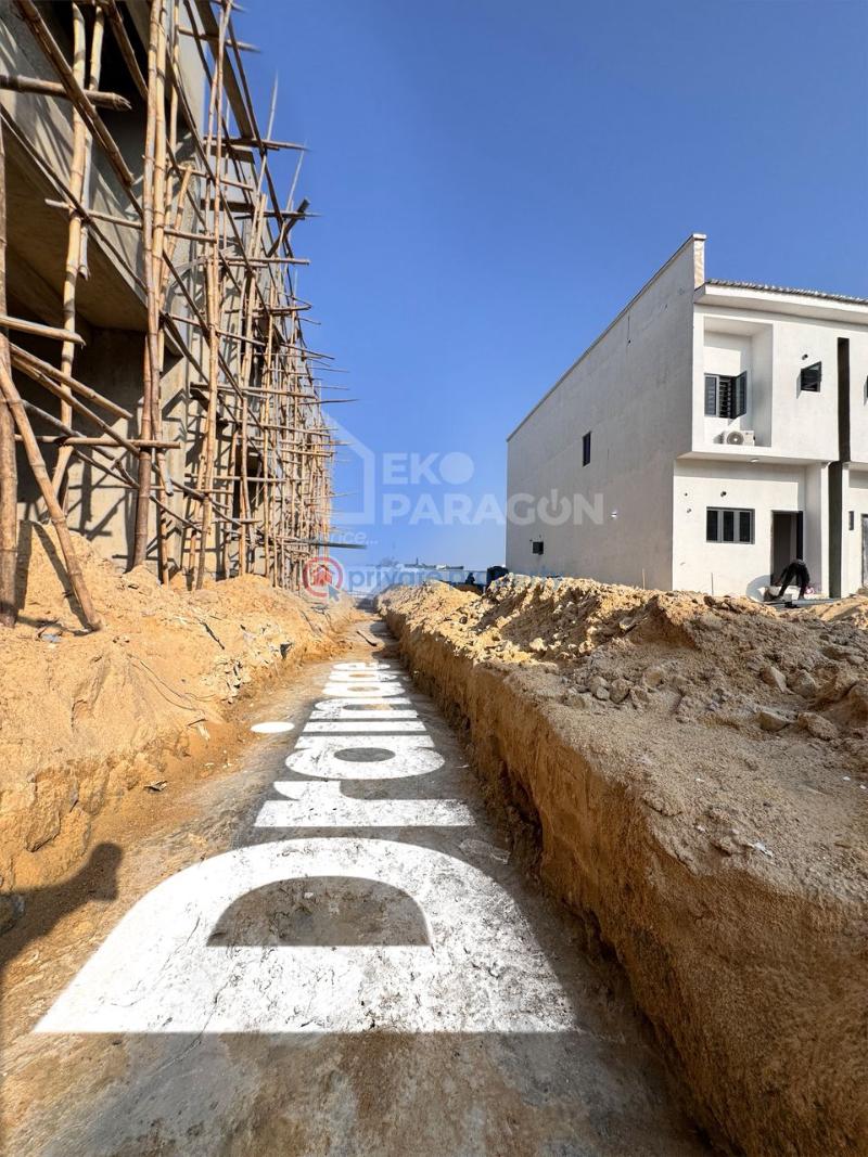 2 bedroom Block Of Flats For Sale Eco Paragon Residence Estate Abijo Ajah Lagos - 1