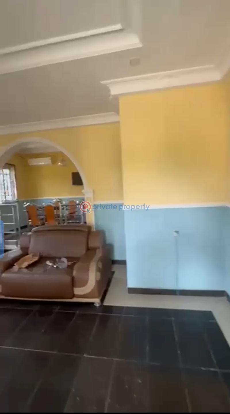 Block Of Flats For Sale Ogunmwenyi Road, Off Ugbor Central, Benin City. Its Just 2 Poles From Tarred Road Benin Edo - 2