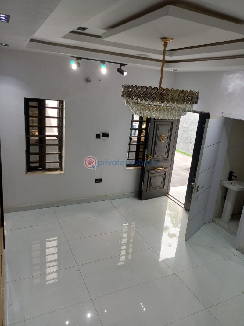 Detached Duplex For Sale Gated Street In Ojodu,very Close To Gtb Berger Ojodu Lagos - 2