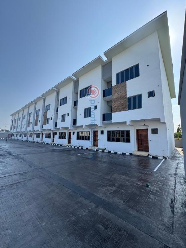 4 bedroom Terraced Duplex For Rent Lekki Phase 1 Lagos - 0