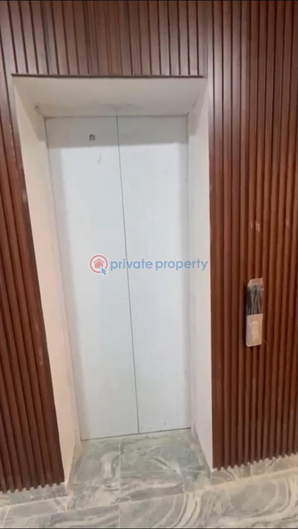 2units of 2 bedroom apartment with large bq - 13 2 bedroom House For Sale Babalola Gardens Off Admiralty Road, Freedom Way, Lekki Phase 1 Lagos - 13