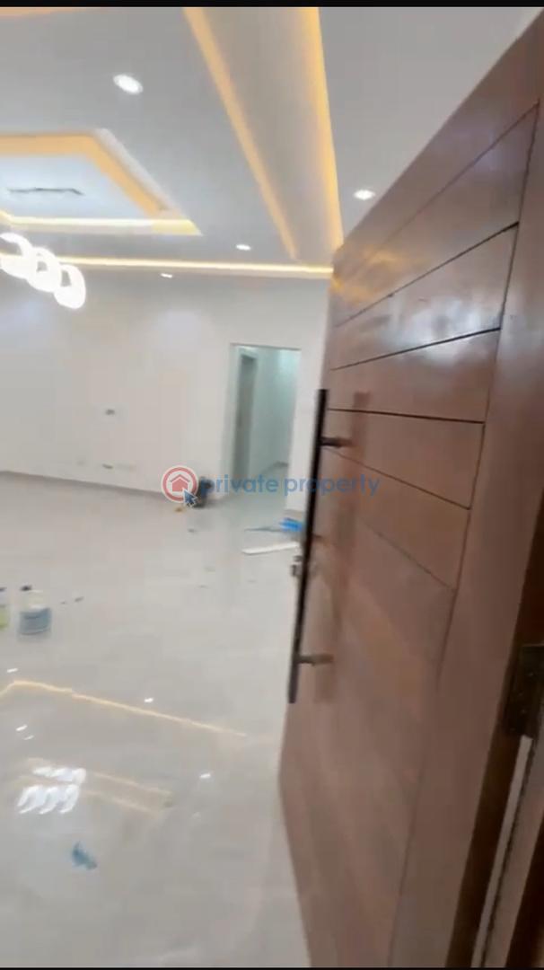 2units of 2 bedroom apartment with large bq - 10 2 bedroom House For Sale Babalola Gardens Off Admiralty Road, Freedom Way, Lekki Phase 1 Lagos - 10