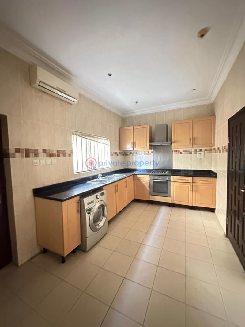 3 bedroom Block Of Flats For Rent Lekki Phase 1 Lagos - 3