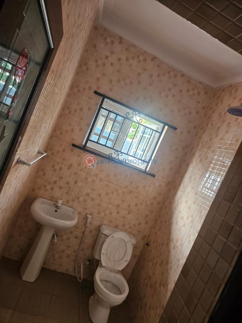 2 bedroom Block Of Flats For Rent Odeku Estate About 5minute To Junction Akala Express Ibadan Oyo - 1