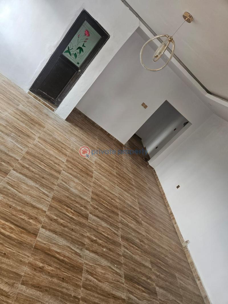 2 bedroom Block Of Flats For Rent Odeku Estate About 5minute To Junction Akala Express Ibadan Oyo - 2