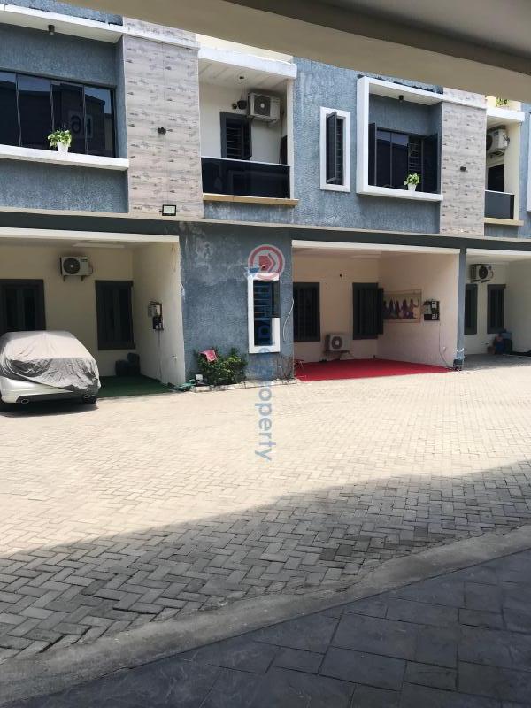 4 bedroom Terraced Duplex For Rent Ikota Villa Ikota Lekki Lagos - 3