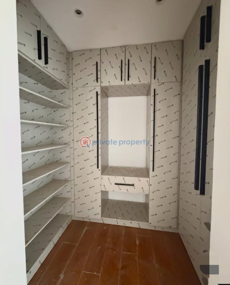 3 bedroom Block Of Flats For Sale Old Ikoyi Lagos - 11