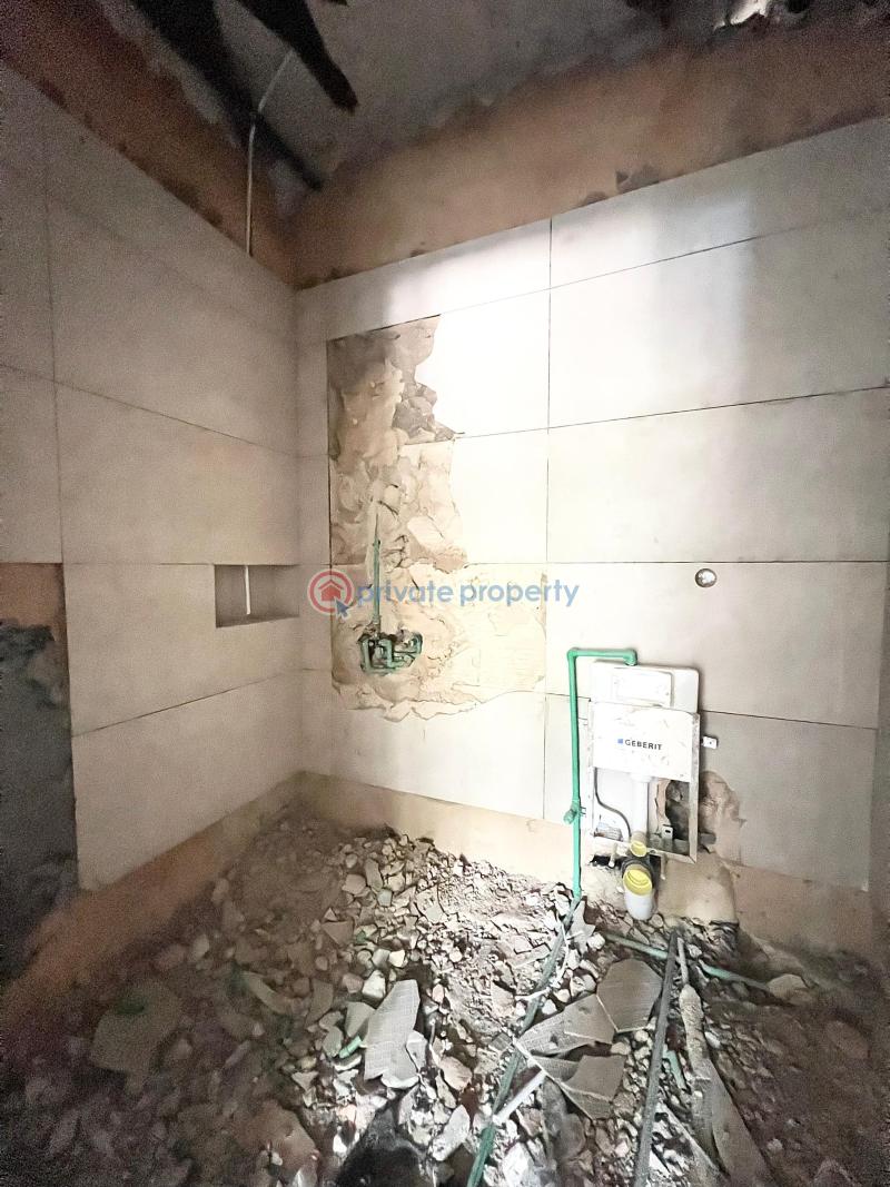 3 bedroom Block Of Flats For Sale Old Ikoyi Lagos - 2