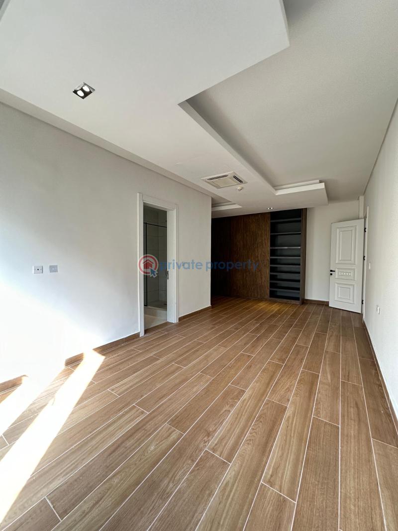 3 bedroom Maisonette For Sale Banana Island Ikoyi Lagos - 5