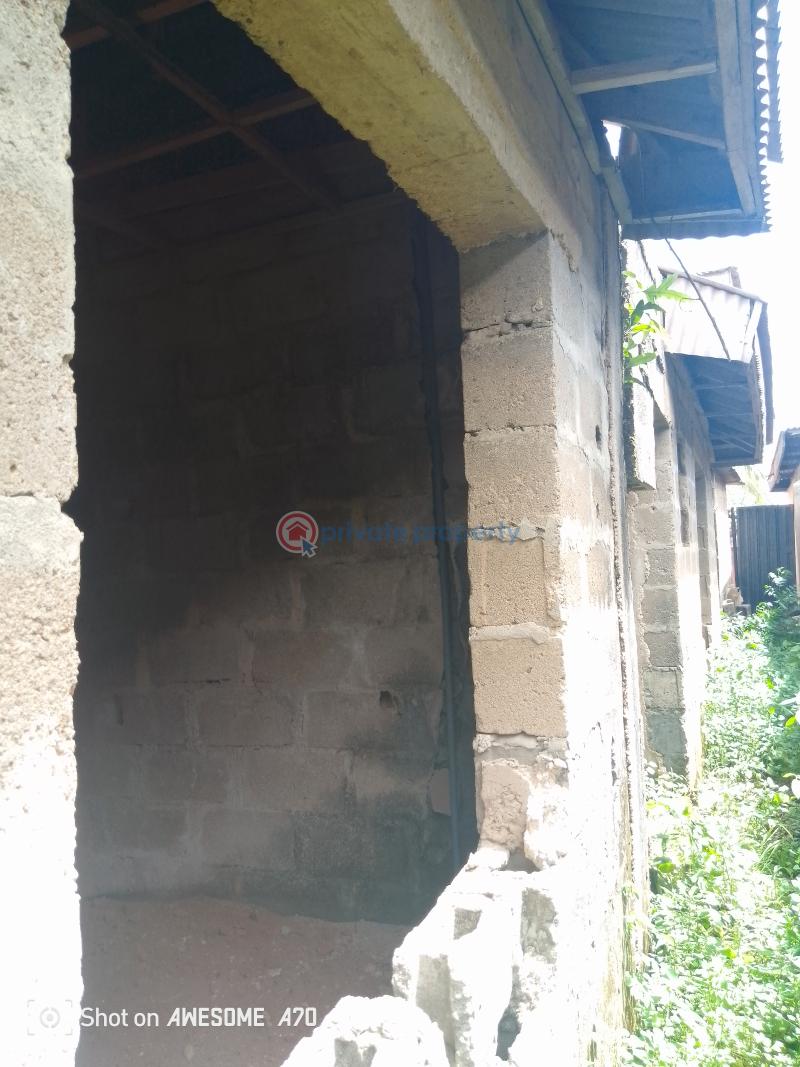 3 bedroom Bungalow For Sale Omoleye Town, Abekoko Ifo Ogun - 5
