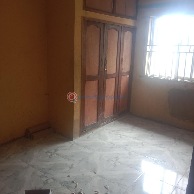 3 bedroom Block Of Flats For Rent By Lord Bus Stop Ago Palace Isolo Lagos - 1