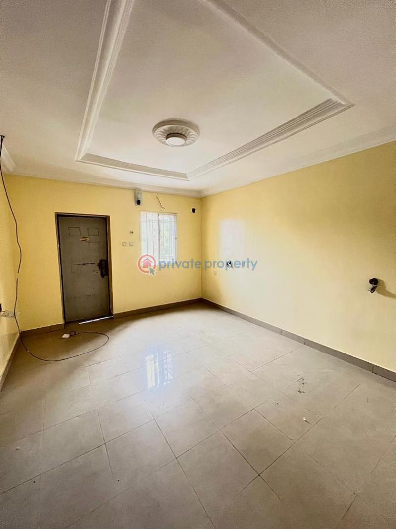 3 bed terrace + bq • - 9 3 bedroom Terrace For Rent Lekki Phase 1 Lagos - 9
