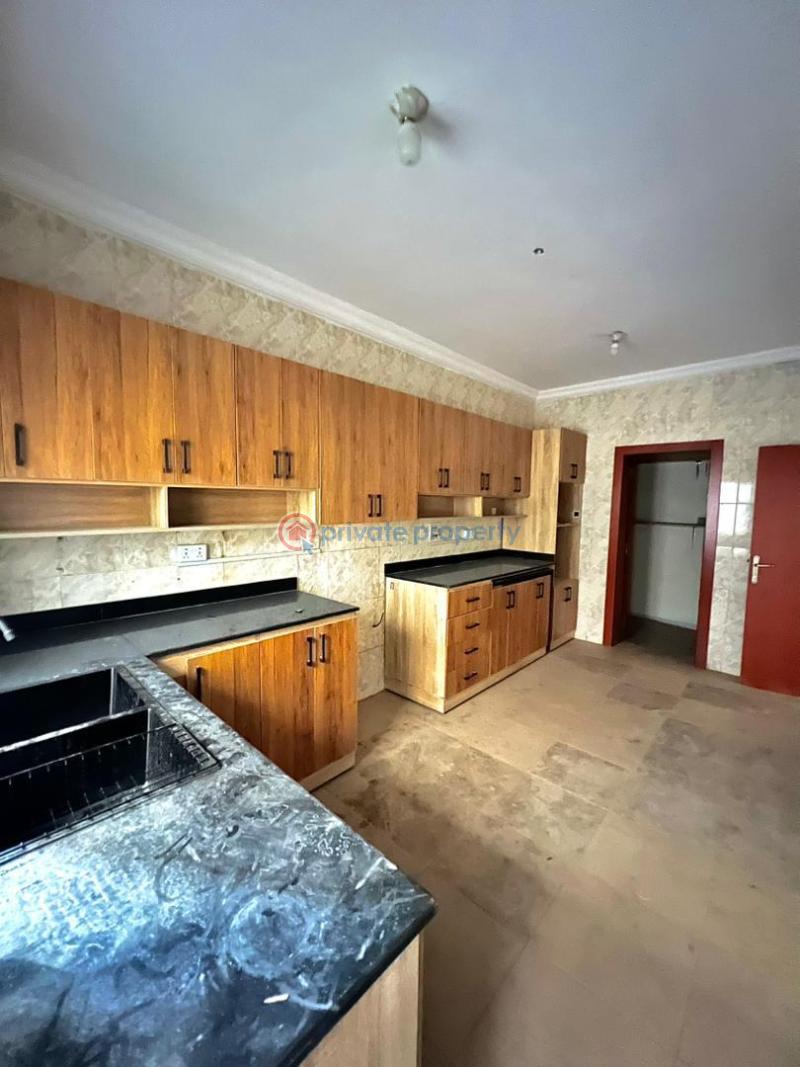 3 bed terrace + bq • - 12 3 bedroom Terrace For Rent Lekki Phase 1 Lagos - 12