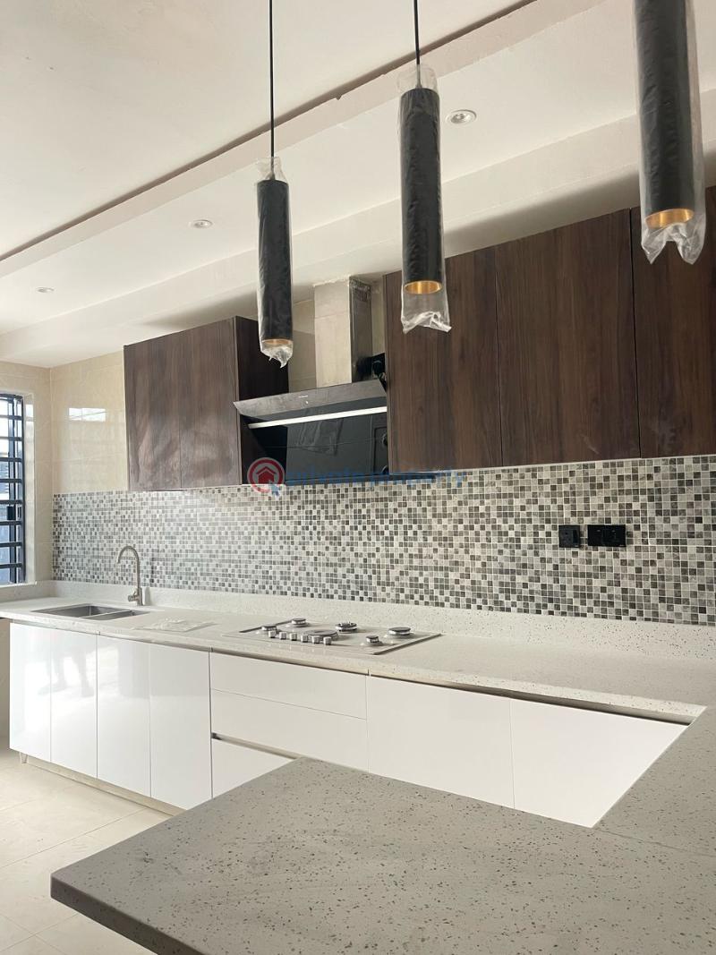 3 bedroom Terraced Duplex For Rent Victoria Island Lagos - 6