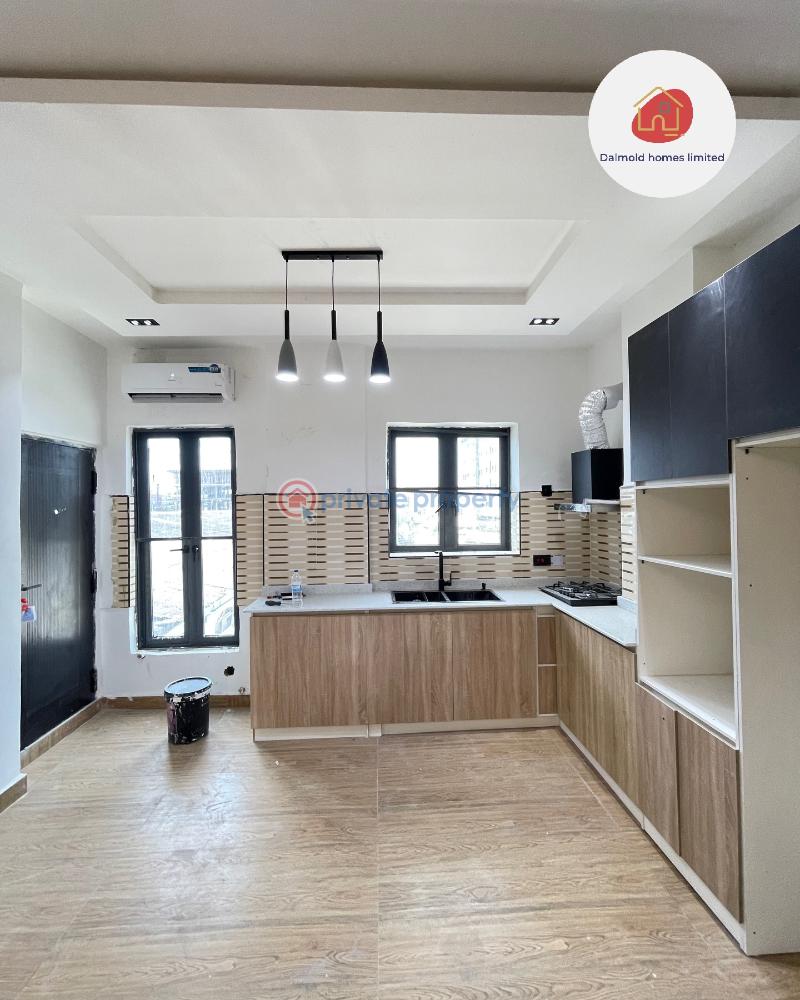 3 bedroom Block Of Flats For Sale Old Ikoyi Lagos - 4