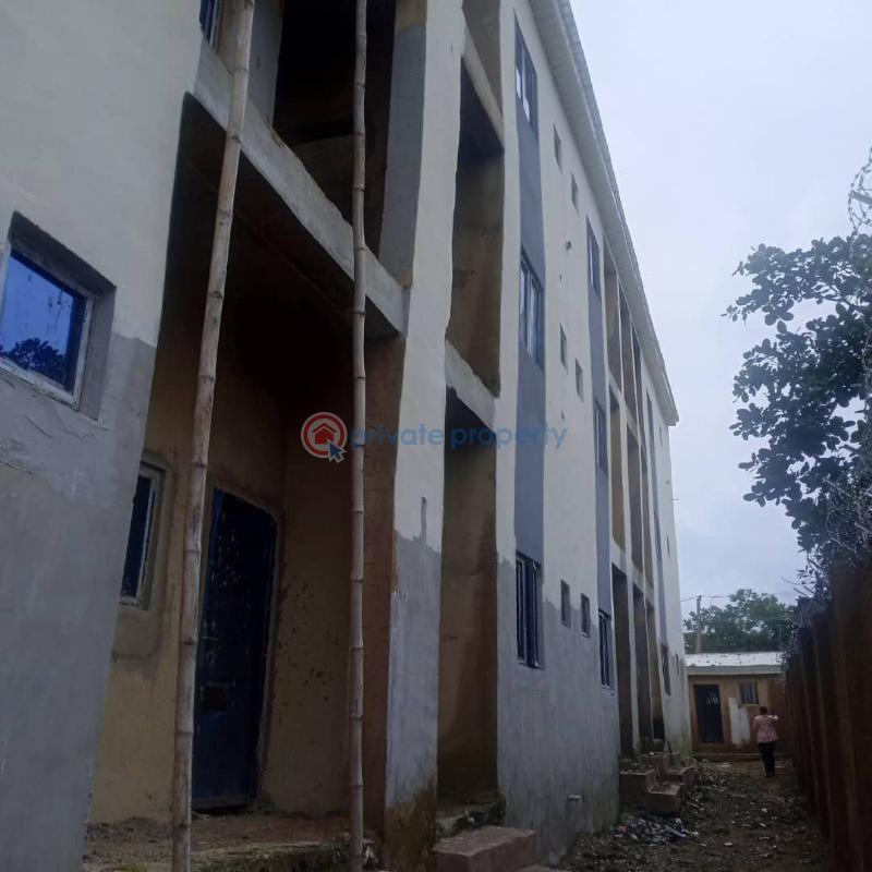 3 bedroom House For Sale Wuye Abuja Phase 2  - 2