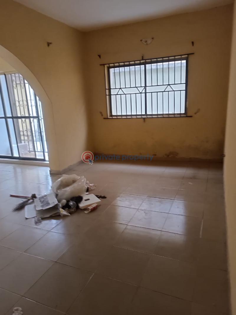 3 bedroom Flat & Apartment For Rent Governor's Road Ikotun Ikotun/Igando Lagos - 10
