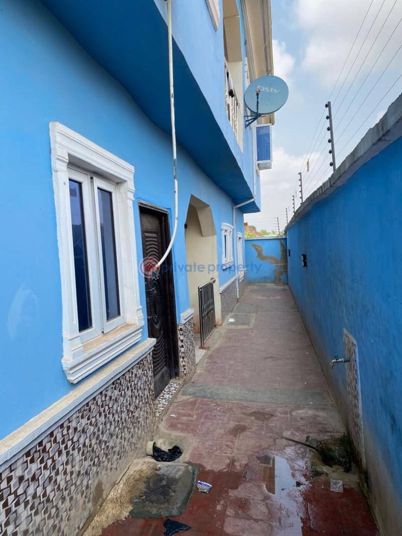 3 bedroom Flat & Apartment For Rent Akowonjo Alimosho Lagos - 5