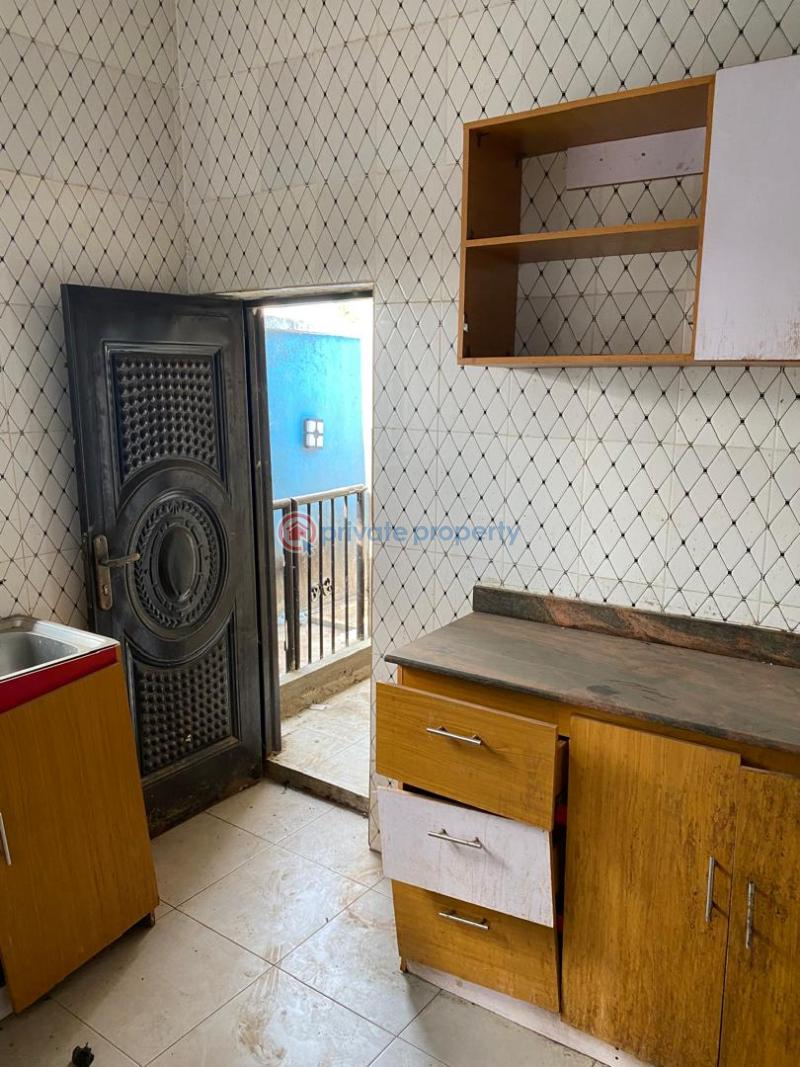 3 bedroom Flat & Apartment For Rent Akowonjo Alimosho Lagos - 2