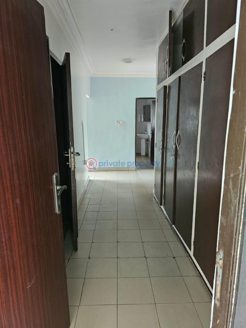 3 bedroom Block Of Flats For Rent Vi Lagos. Victoria Island Lagos - 3