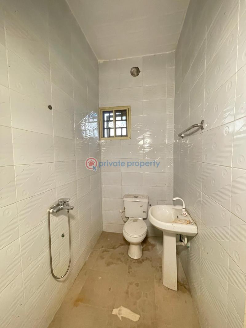 3 bedroom Block Of Flats For Sale Mobil Road Ajah Ajah Lagos - 1