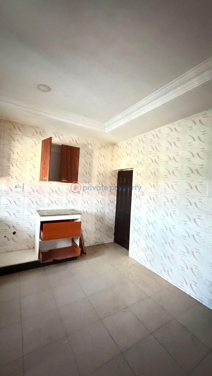 3 bedroom House For Rent Durumi Abuja Phase 2  - 7