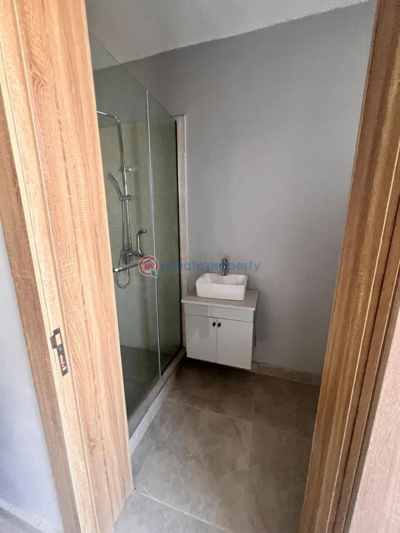 3-bedroom apartment - 9 3 bedroom Flat & Apartment For Sale Lekki Phase 1 Lagos - 9