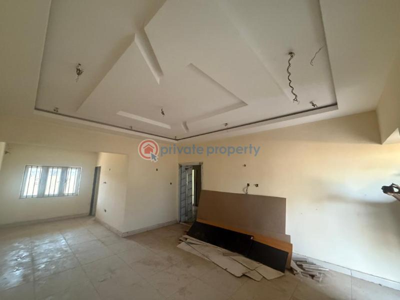 3 bedroom Block Of Flats For Sale Jahi Abuja Phase 2  - 2